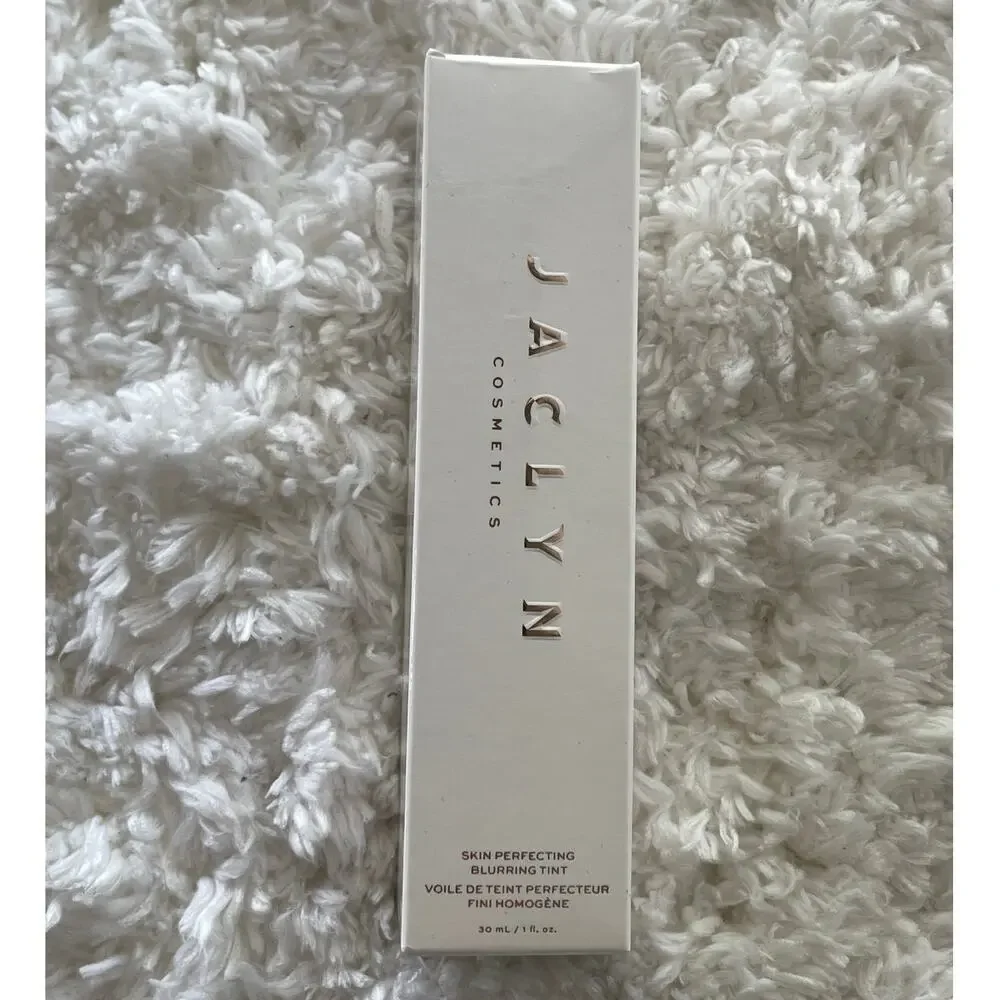 Jaclyn Cosmetics Skin Perfecting Blurring Tint Deep Rich NEW Primer Moisturizer